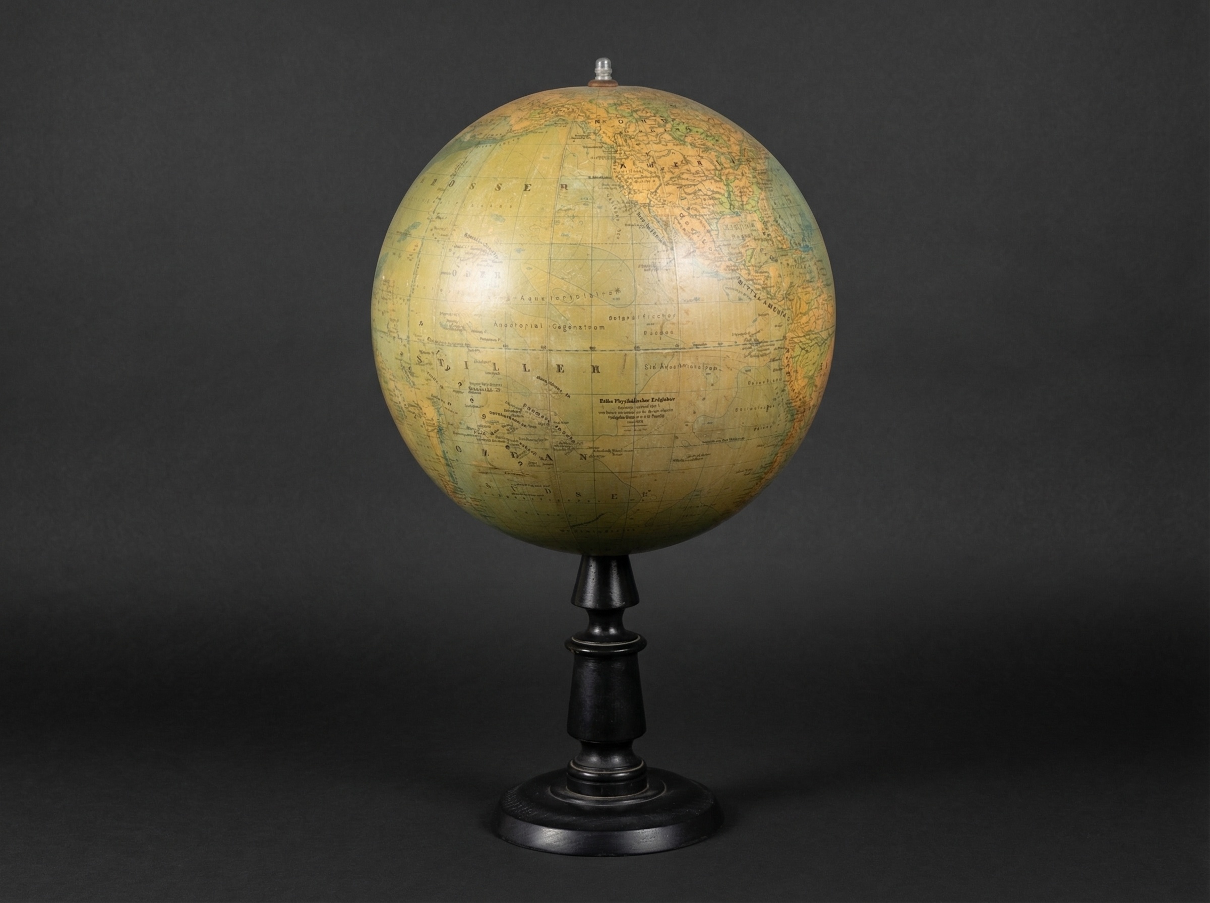 German Raths Physikalischer (Physical) Desk Globe. Dated 1950.
