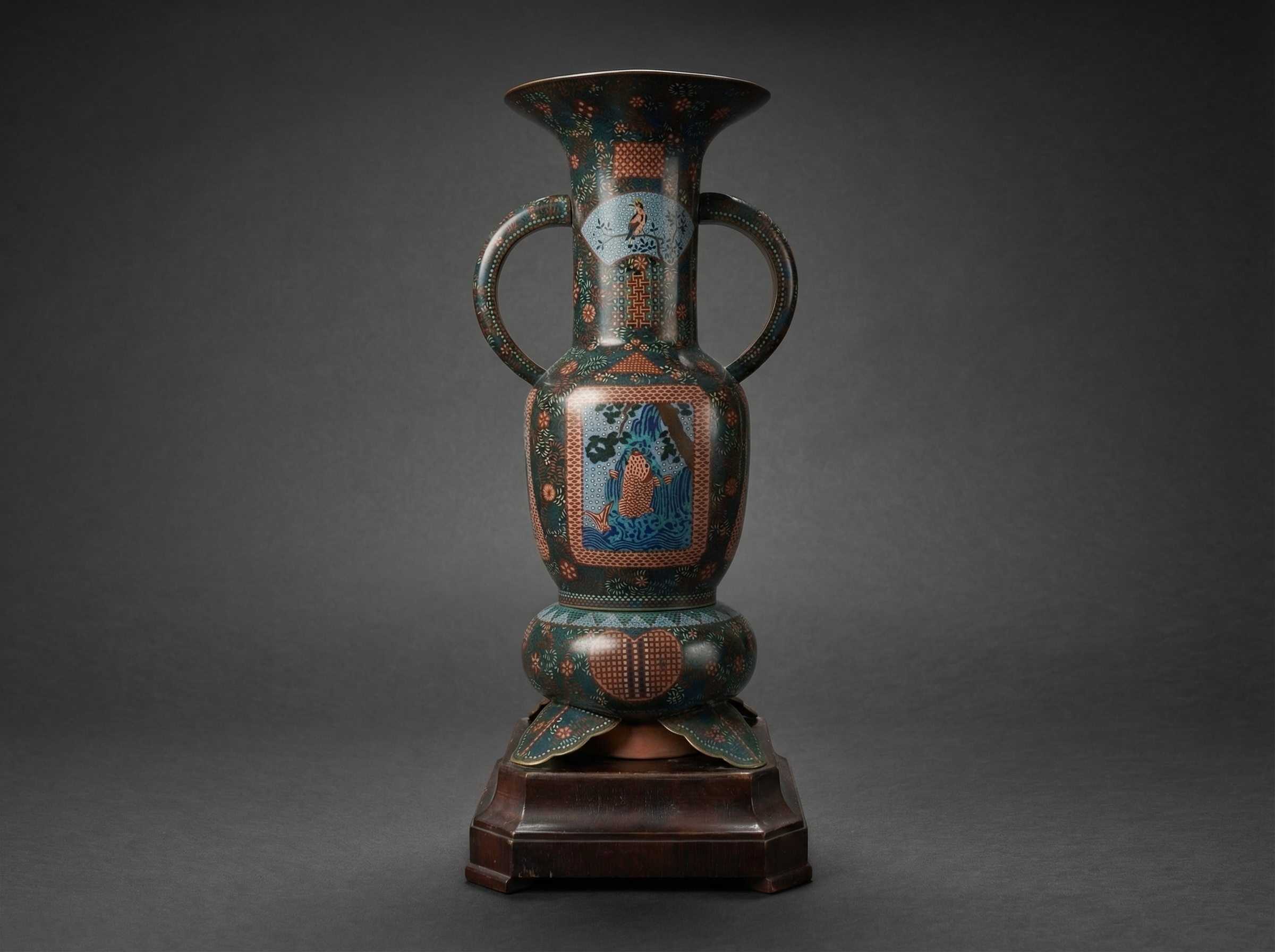 Huge Cloisonne Enamel Vase, with Koi (72 cm). Circa 1870.