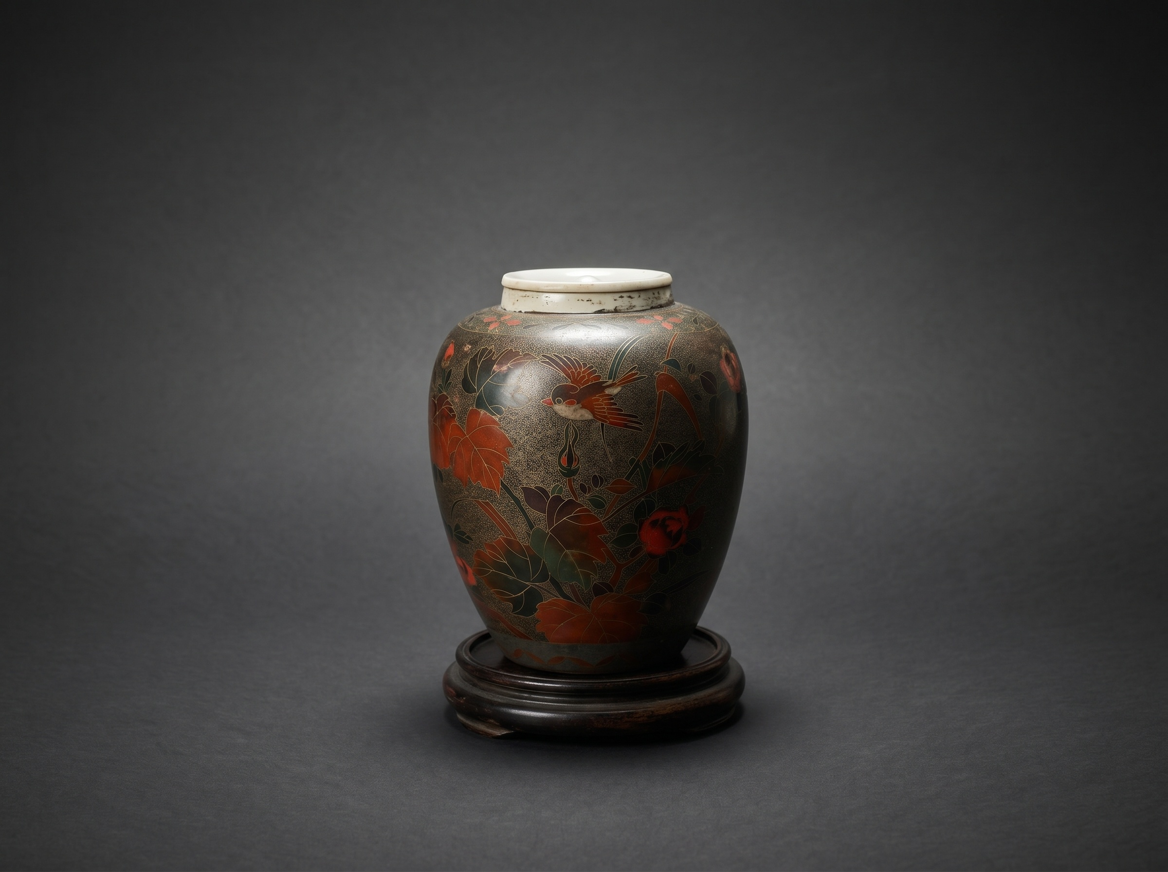 Japanese Totai Shippo Small Lidded Jar. Cloisonne with Gold Maki-e. Bird and Flowers. Circa 1890.