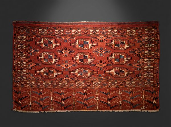 Antique Ersari Turkoman 9 Gul Chuval Face. Circa 1900. Signed.