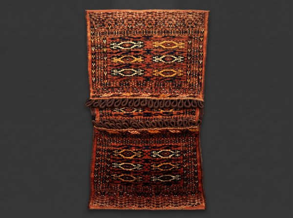 Antique Qashqai Saddlebag. Circa 1890.