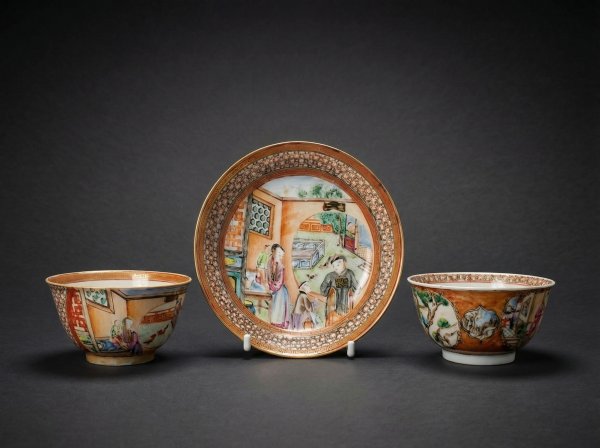 Chinese Export porcelain Tea Cups and Saucer. Qing Dynasty, Qianlong Period. 1736 - 1795.
