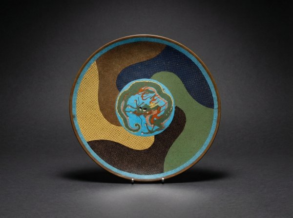 Extemely Fine Japanese Cloisonne Enamel " Dragon " Plate. Circa 1900.