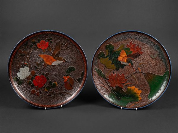 Fine Pair Japanese Totai Shippo Porcelain Plates In Cloisonne Tree Bark. Circa 1890.