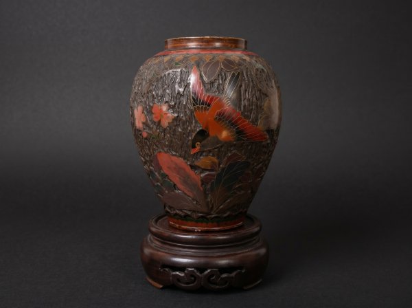 Japanese Totai Shippo Small Vase. Cloisonne Tree Bark. Birds / Flowers. Circa 1890.