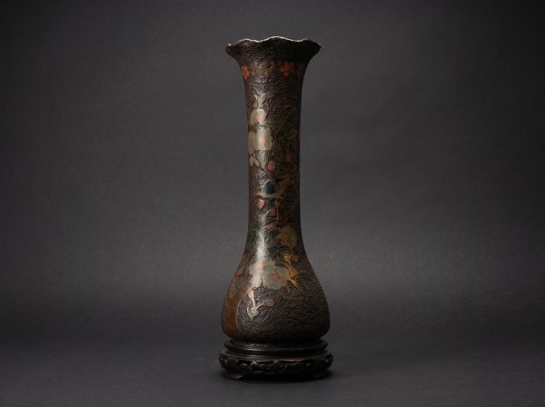 Masterpiece Japanese Totai Shippo Tall Vase. Cloisonne Tree Bark - Bird and Flowers. Circa 1890. Signed.