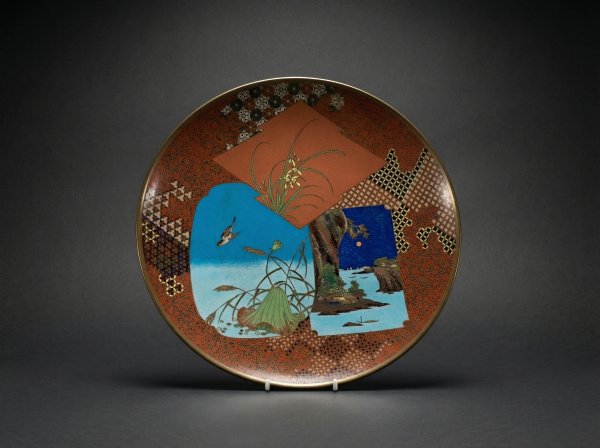Rare Japanese Cloisonne Medium Plate - Landscape. Nagoya. Circa 1900.