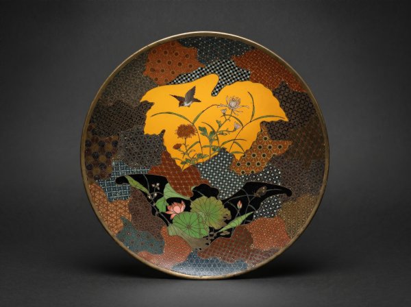 Small Japanese Cloisonne Enamel Dish with Bird / Mosaics. Nagoya. Circa 1900..