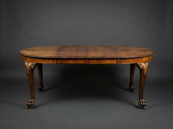 Queen Anne Style Burr Walnut Wind out Extending Dining Table & Four Chairs